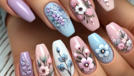 Intricate Floral Nail Designs with Pastel Shades