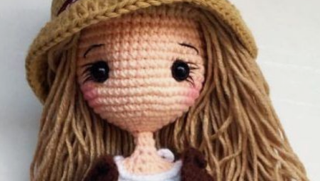 DIY Autumn Amigurumi Doll Free Pattern