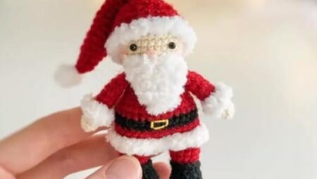 FREE AMIGURUMI SANTA CLAUS PATTERN