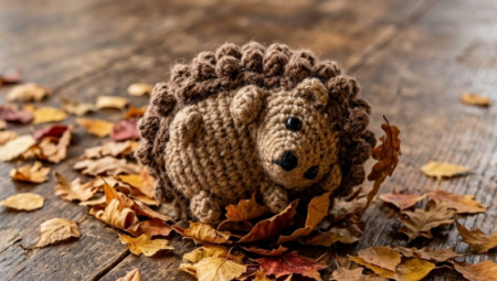 Cozy Amigurumi Hedgehog: Free Crochet Pattern with Autumn Leaves